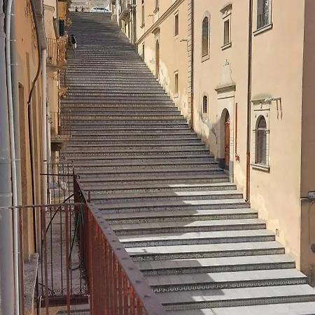 Attico Sulla Scalinata Di Dom wakacyjny Caltagirone