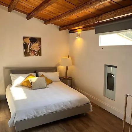 Holiday home Attico Con Balcone Sulla Scalinata Di Caltagirone, Con Vista Mozzafiato, Cucina Attrezzata E Ottima Connessione Wi-fi *