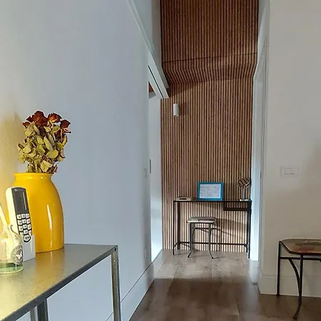 Attico Con Balcone Sulla Scalinata Di Caltagirone, Con Vista Mozzafiato, Cucina Attrezzata E Ottima Connessione Wi-fi Holiday home Caltagirone